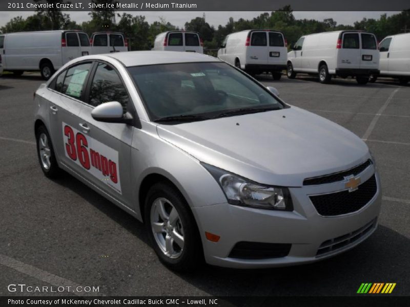 Silver Ice Metallic / Medium Titanium 2011 Chevrolet Cruze LT