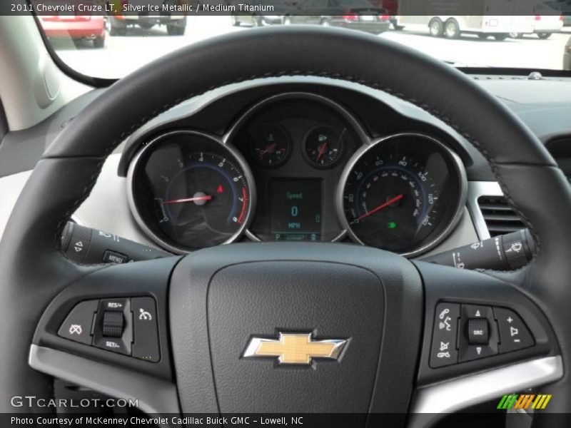 Silver Ice Metallic / Medium Titanium 2011 Chevrolet Cruze LT