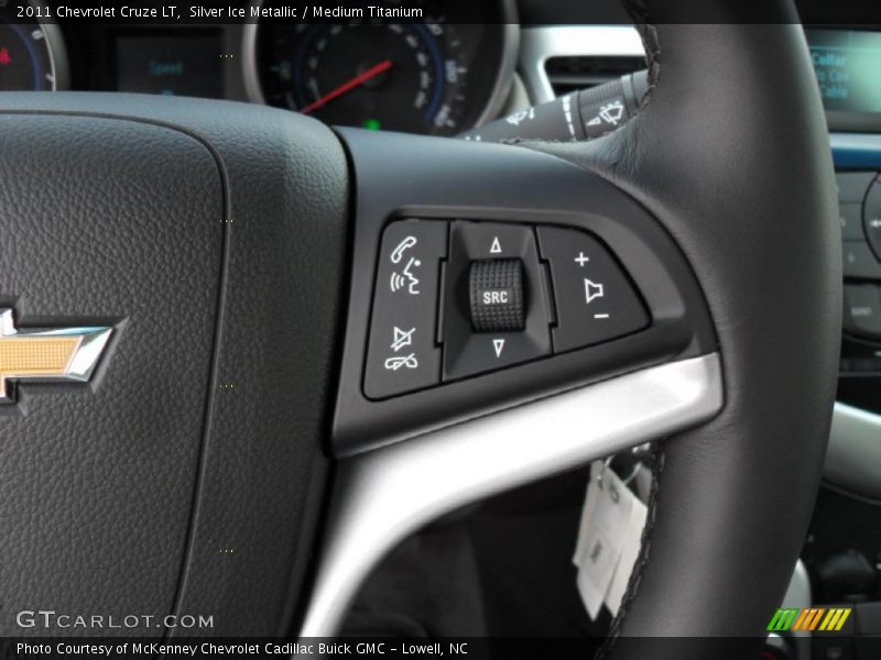 Silver Ice Metallic / Medium Titanium 2011 Chevrolet Cruze LT