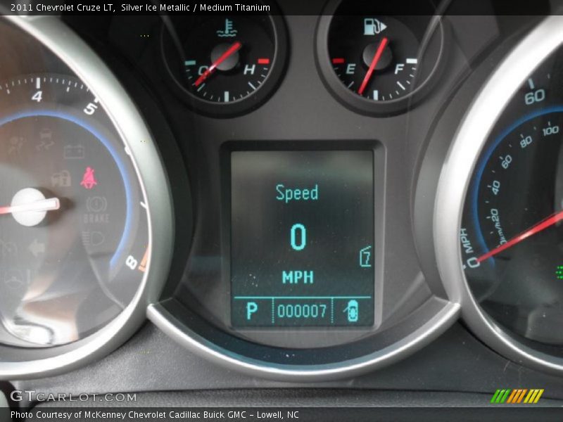Silver Ice Metallic / Medium Titanium 2011 Chevrolet Cruze LT
