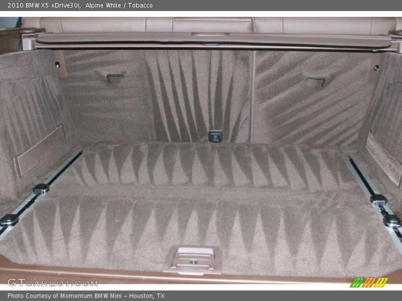 Alpine White / Tobacco 2010 BMW X5 xDrive30i