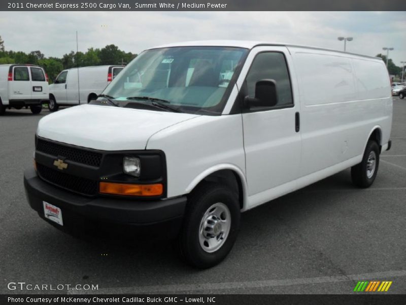 Summit White / Medium Pewter 2011 Chevrolet Express 2500 Cargo Van