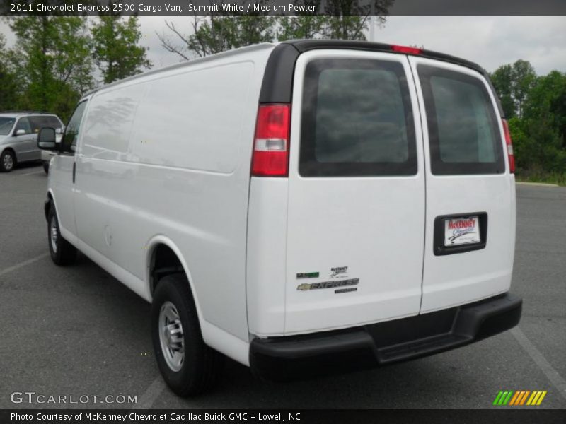 Summit White / Medium Pewter 2011 Chevrolet Express 2500 Cargo Van