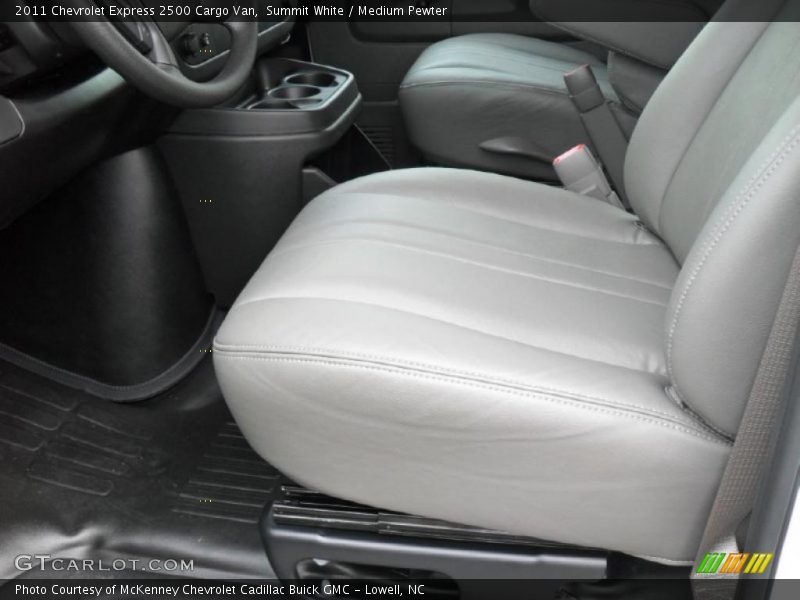 Summit White / Medium Pewter 2011 Chevrolet Express 2500 Cargo Van
