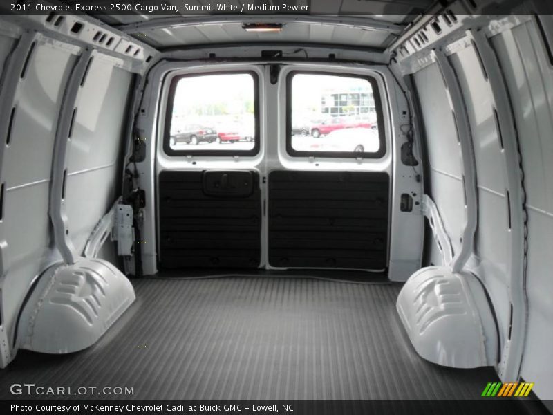  2011 Express 2500 Cargo Van Trunk