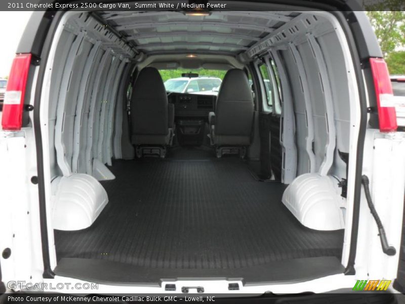 2011 Express 2500 Cargo Van Trunk