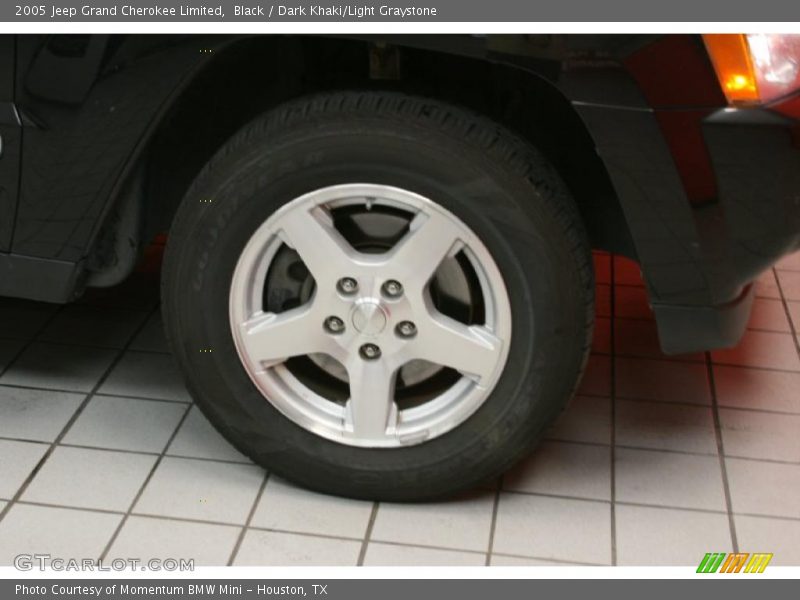 Black / Dark Khaki/Light Graystone 2005 Jeep Grand Cherokee Limited