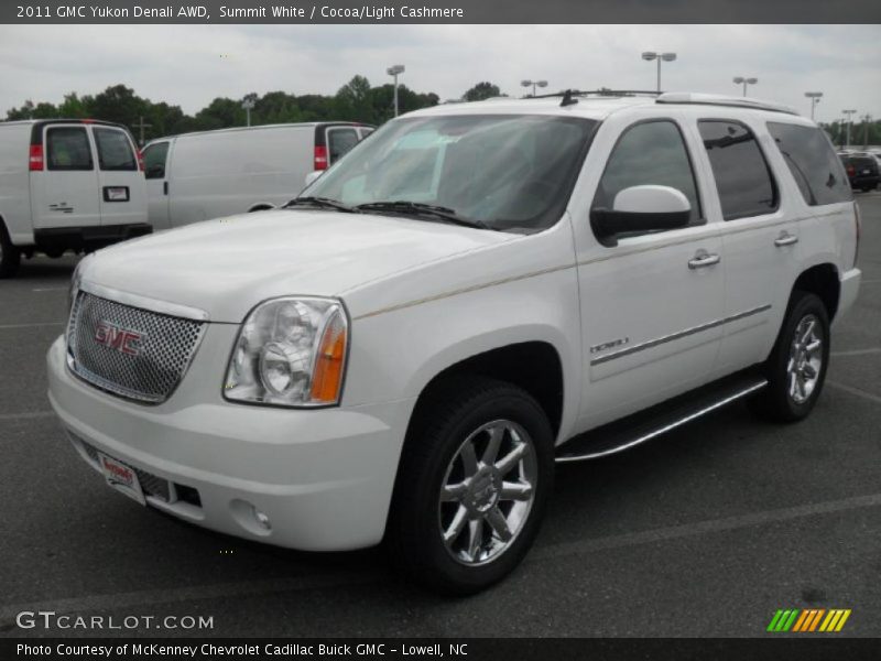 Summit White / Cocoa/Light Cashmere 2011 GMC Yukon Denali AWD