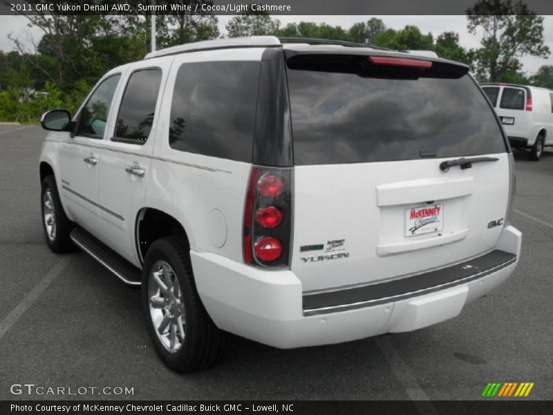 Summit White / Cocoa/Light Cashmere 2011 GMC Yukon Denali AWD