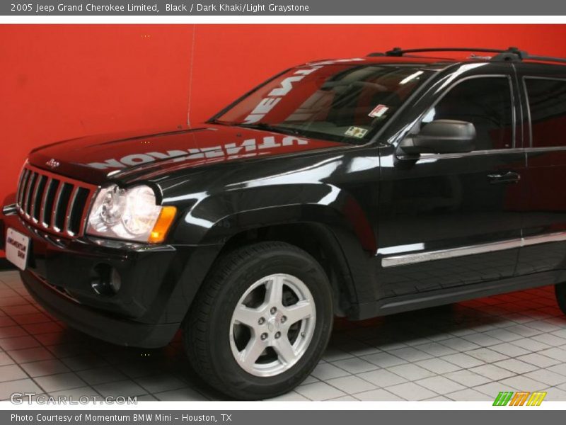 Black / Dark Khaki/Light Graystone 2005 Jeep Grand Cherokee Limited