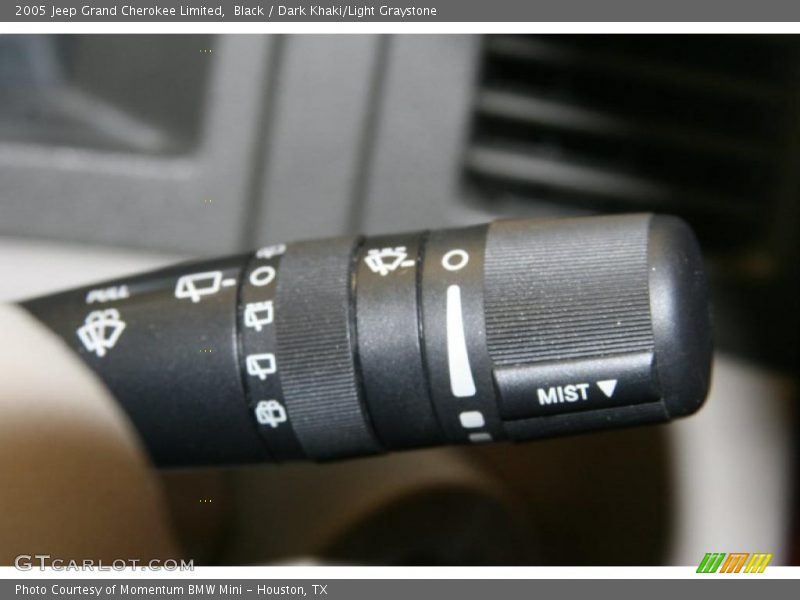 Black / Dark Khaki/Light Graystone 2005 Jeep Grand Cherokee Limited