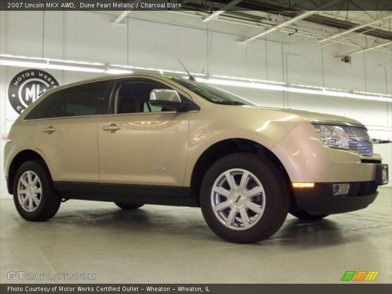 Dune Pearl Metallic / Charcoal Black 2007 Lincoln MKX AWD