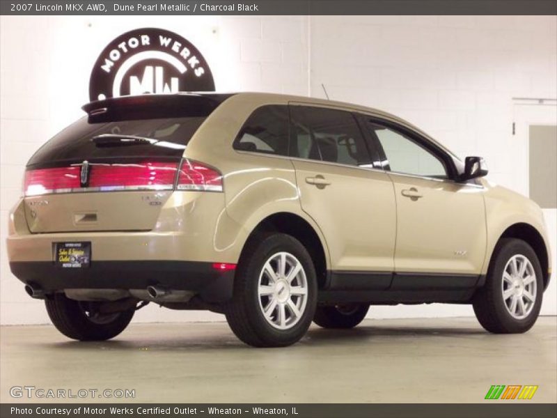 Dune Pearl Metallic / Charcoal Black 2007 Lincoln MKX AWD