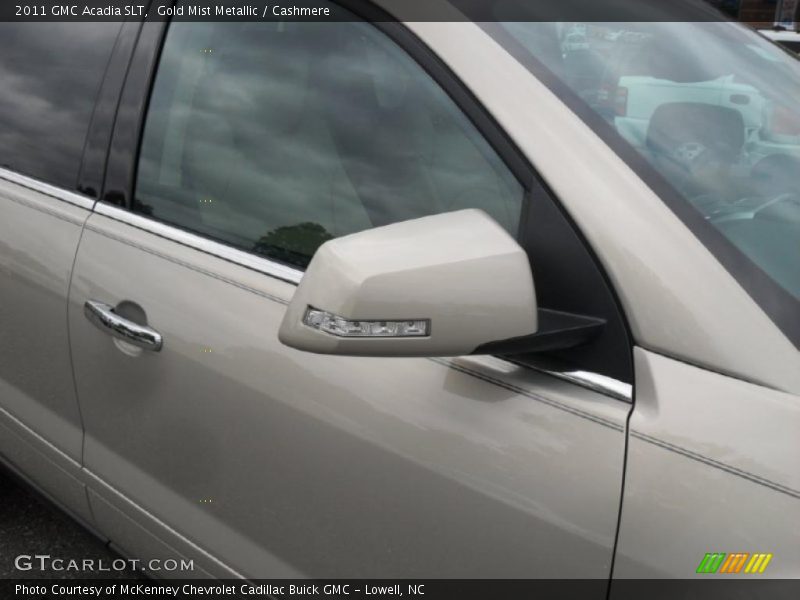 Gold Mist Metallic / Cashmere 2011 GMC Acadia SLT