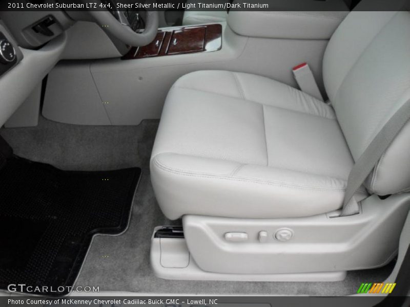Sheer Silver Metallic / Light Titanium/Dark Titanium 2011 Chevrolet Suburban LTZ 4x4