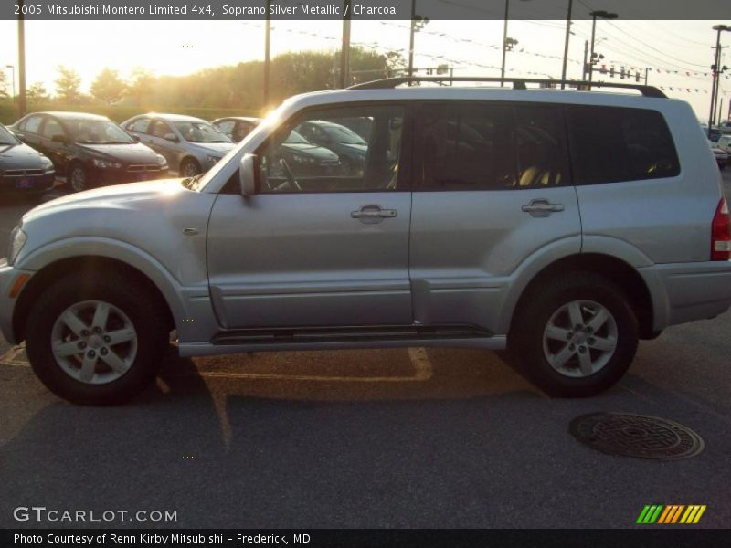 Soprano Silver Metallic / Charcoal 2005 Mitsubishi Montero Limited 4x4