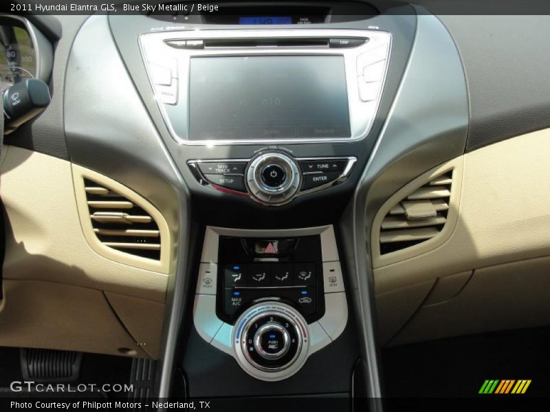 Controls of 2011 Elantra GLS