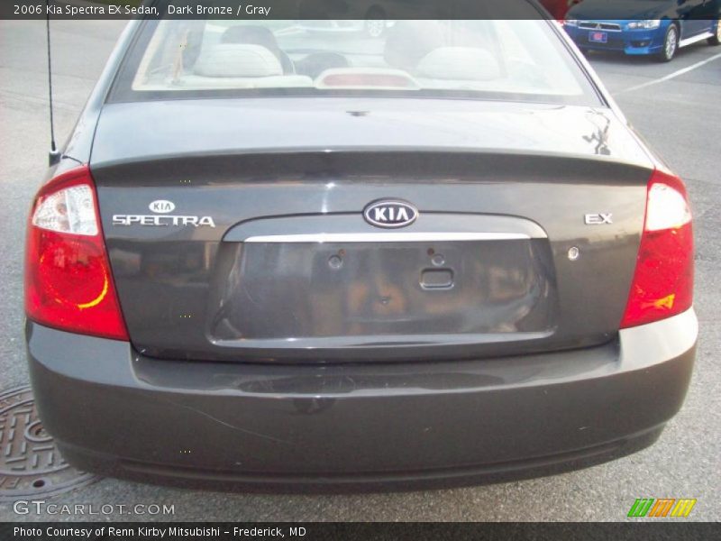 Dark Bronze / Gray 2006 Kia Spectra EX Sedan