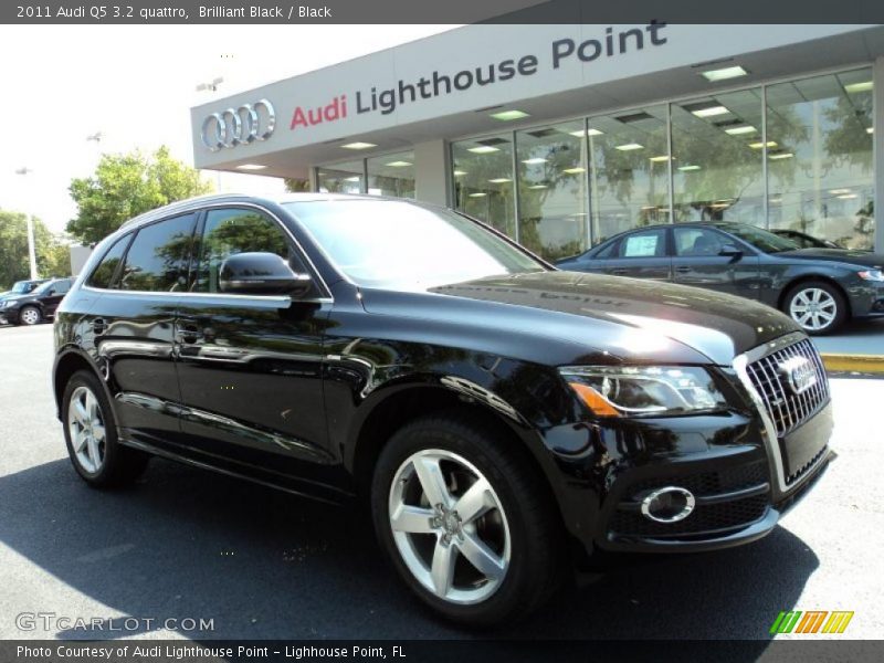 Brilliant Black / Black 2011 Audi Q5 3.2 quattro