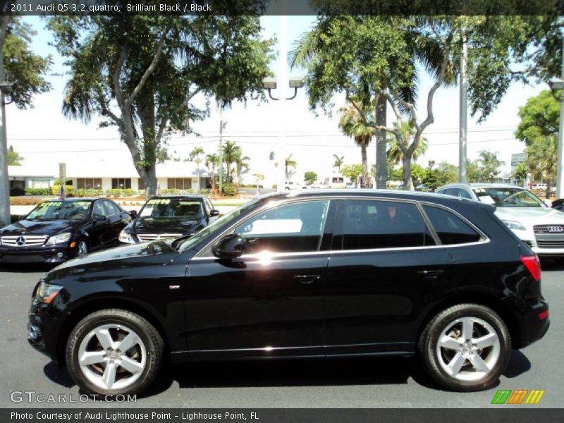 Brilliant Black / Black 2011 Audi Q5 3.2 quattro