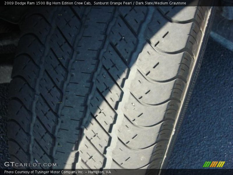 Sunburst Orange Pearl / Dark Slate/Medium Graystone 2009 Dodge Ram 1500 Big Horn Edition Crew Cab
