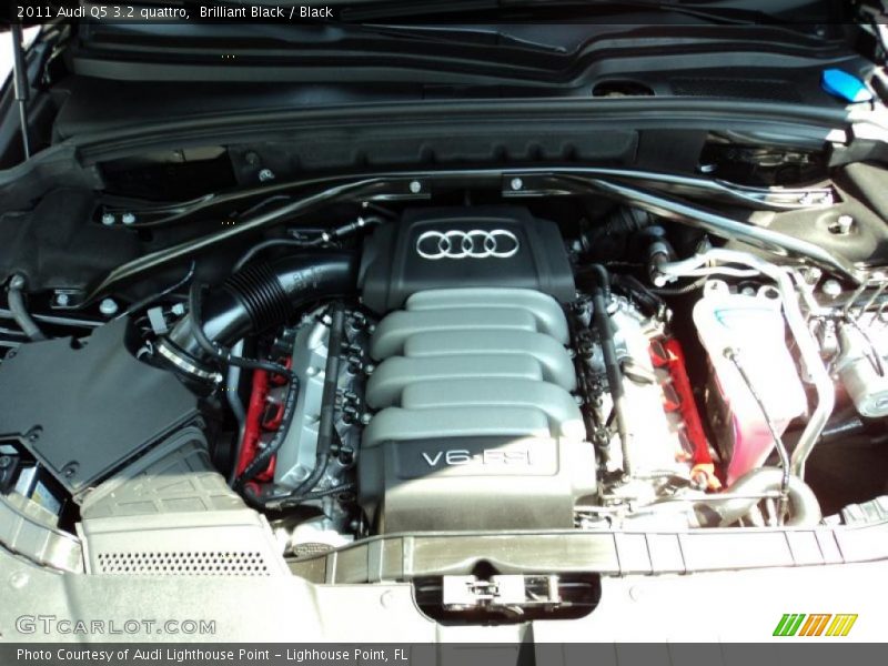 Brilliant Black / Black 2011 Audi Q5 3.2 quattro