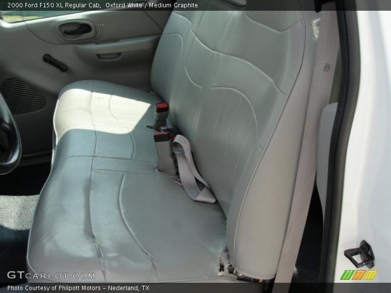 Oxford White / Medium Graphite 2000 Ford F150 XL Regular Cab