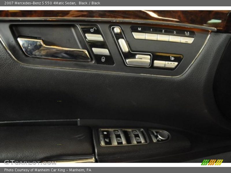 Black / Black 2007 Mercedes-Benz S 550 4Matic Sedan