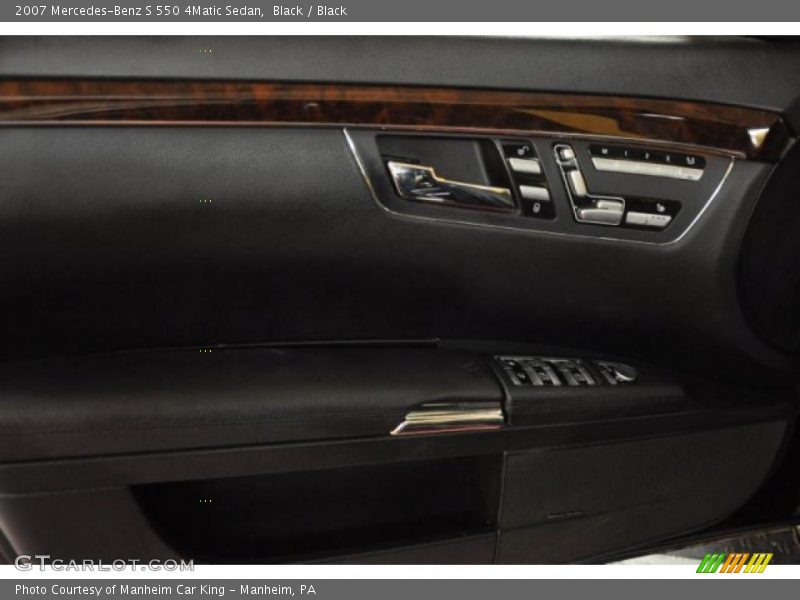 Black / Black 2007 Mercedes-Benz S 550 4Matic Sedan