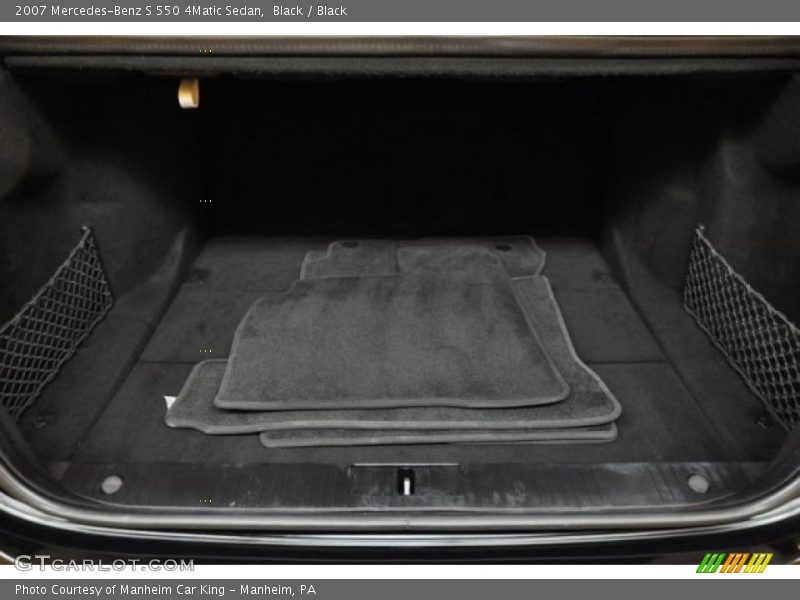 Black / Black 2007 Mercedes-Benz S 550 4Matic Sedan