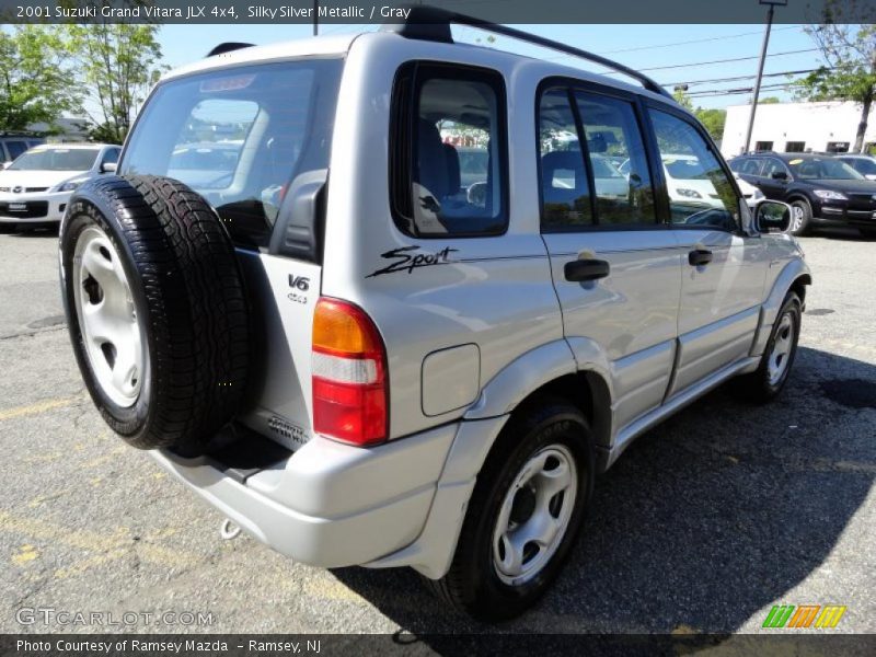 Silky Silver Metallic / Gray 2001 Suzuki Grand Vitara JLX 4x4