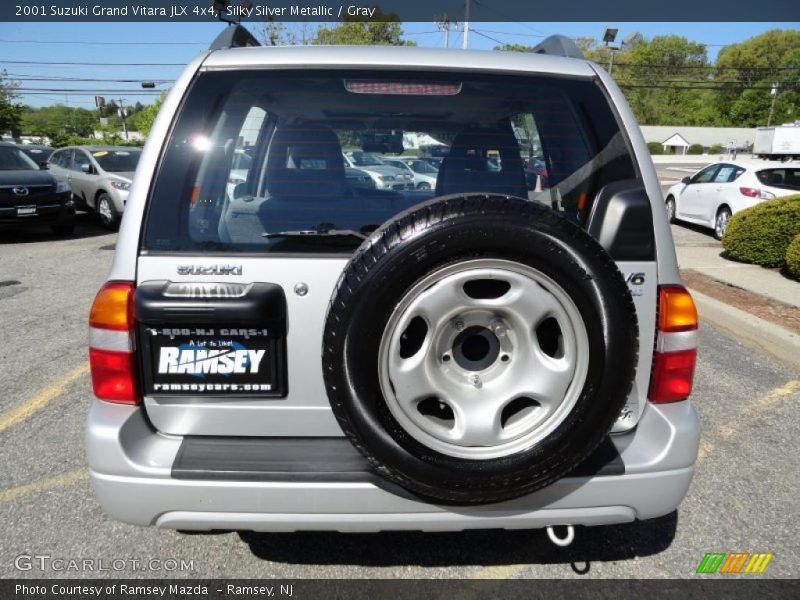 Silky Silver Metallic / Gray 2001 Suzuki Grand Vitara JLX 4x4