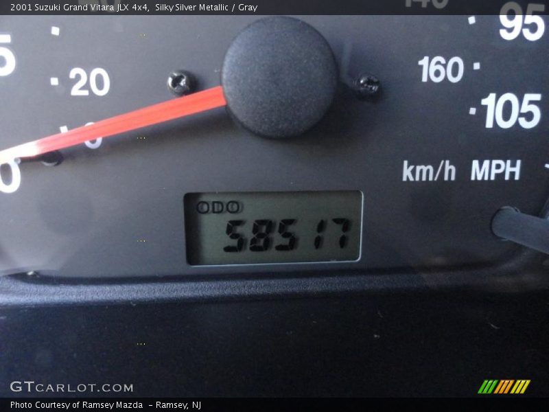 Silky Silver Metallic / Gray 2001 Suzuki Grand Vitara JLX 4x4