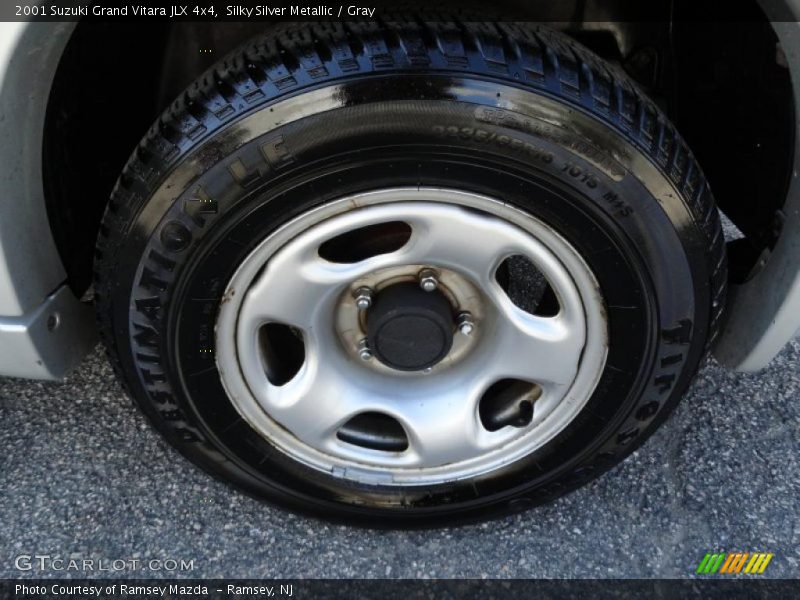Silky Silver Metallic / Gray 2001 Suzuki Grand Vitara JLX 4x4