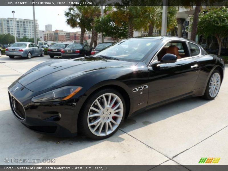 Front 3/4 View of 2009 GranTurismo S