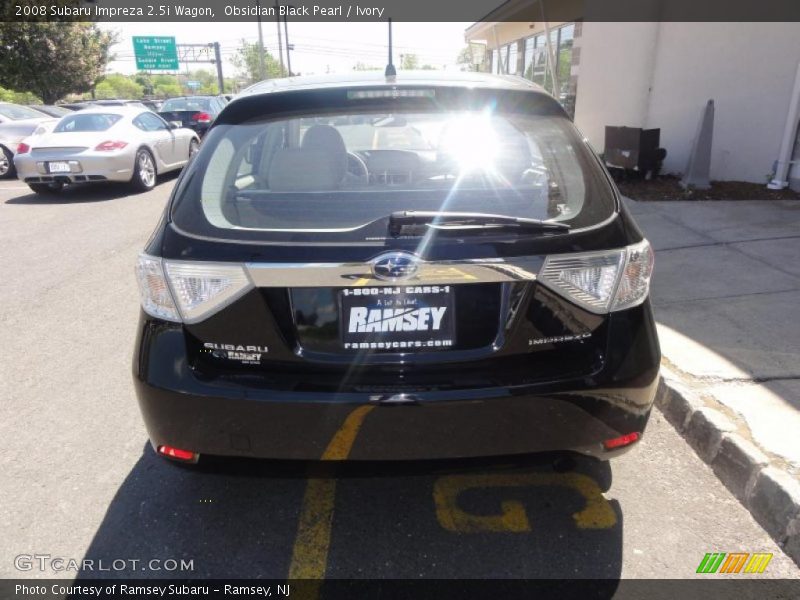 Obsidian Black Pearl / Ivory 2008 Subaru Impreza 2.5i Wagon