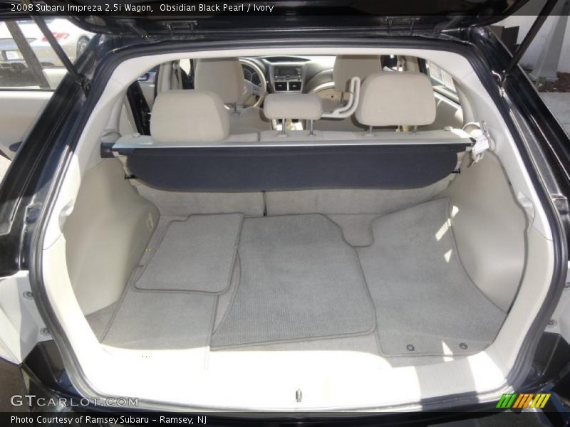 Obsidian Black Pearl / Ivory 2008 Subaru Impreza 2.5i Wagon