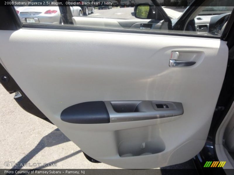 Obsidian Black Pearl / Ivory 2008 Subaru Impreza 2.5i Wagon