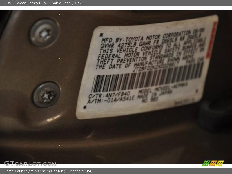 Sable Pearl / Oak 1999 Toyota Camry LE V6