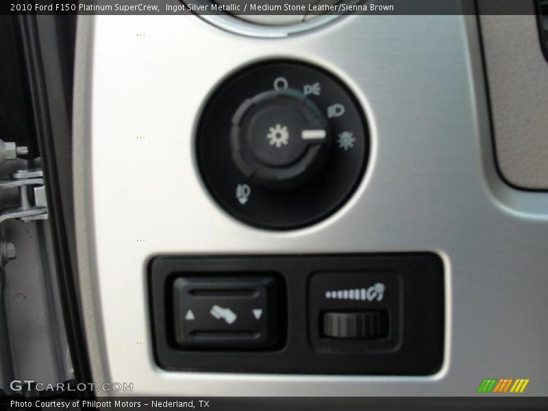 Ingot Silver Metallic / Medium Stone Leather/Sienna Brown 2010 Ford F150 Platinum SuperCrew