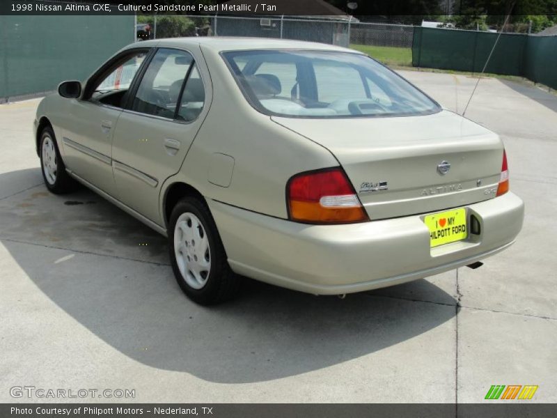 Cultured Sandstone Pearl Metallic / Tan 1998 Nissan Altima GXE