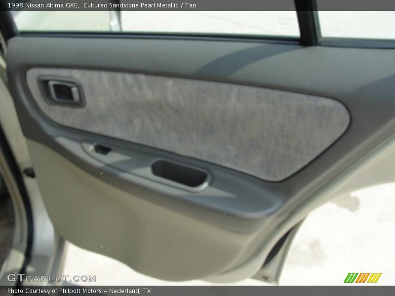 Cultured Sandstone Pearl Metallic / Tan 1998 Nissan Altima GXE