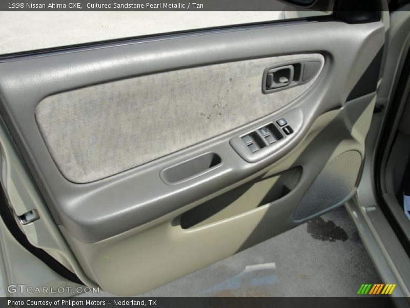 Cultured Sandstone Pearl Metallic / Tan 1998 Nissan Altima GXE