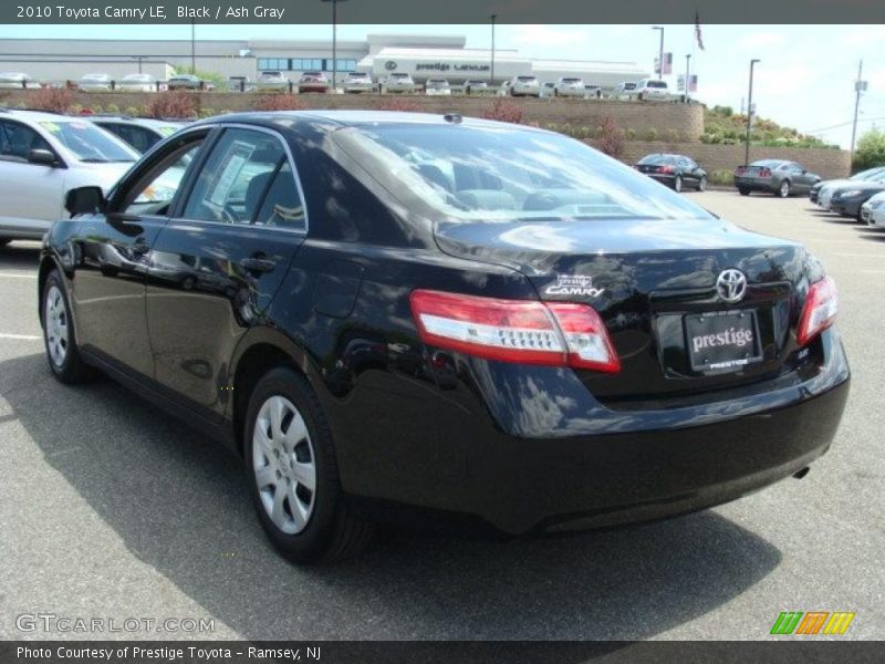 Black / Ash Gray 2010 Toyota Camry LE