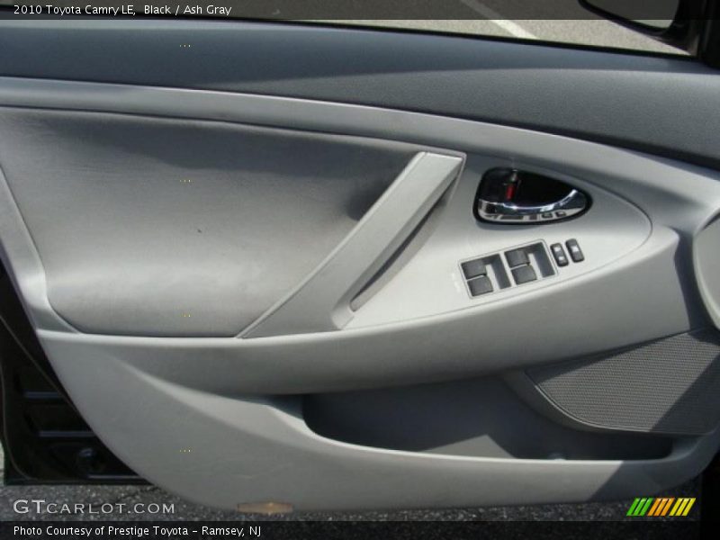 Black / Ash Gray 2010 Toyota Camry LE