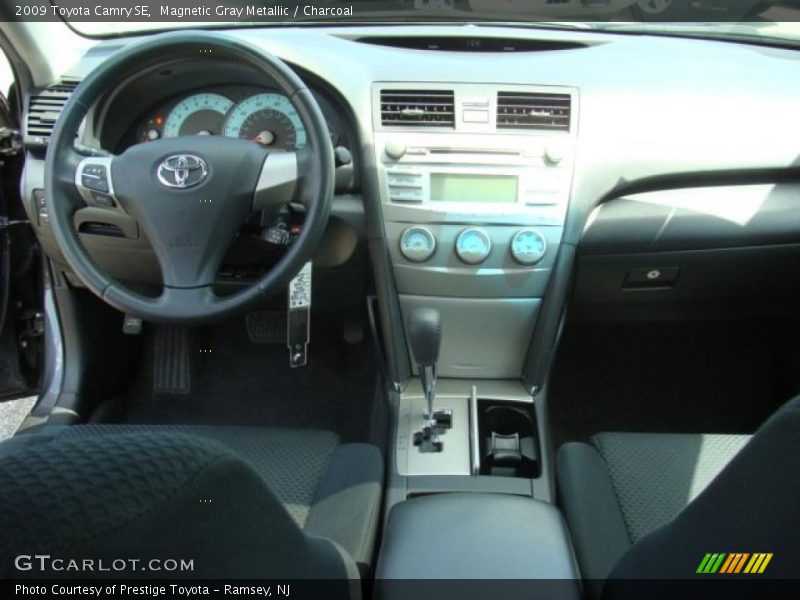 Magnetic Gray Metallic / Charcoal 2009 Toyota Camry SE