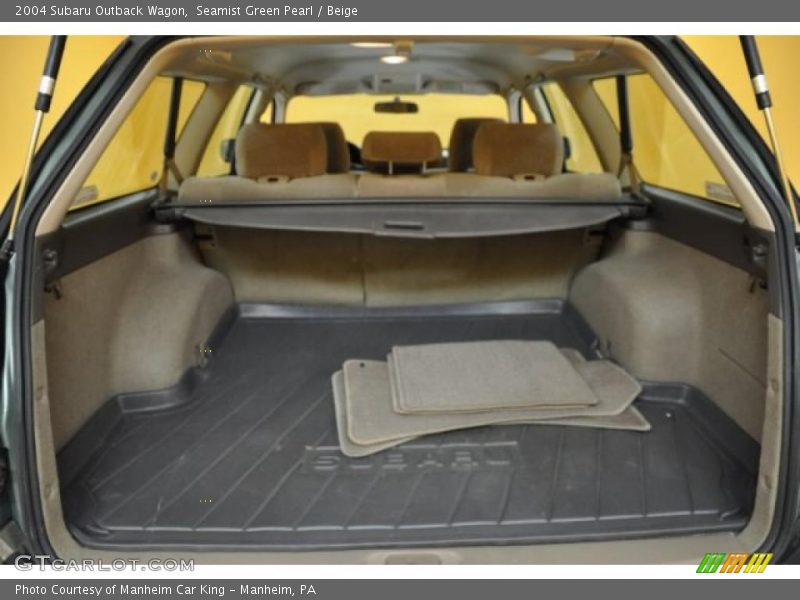 Seamist Green Pearl / Beige 2004 Subaru Outback Wagon