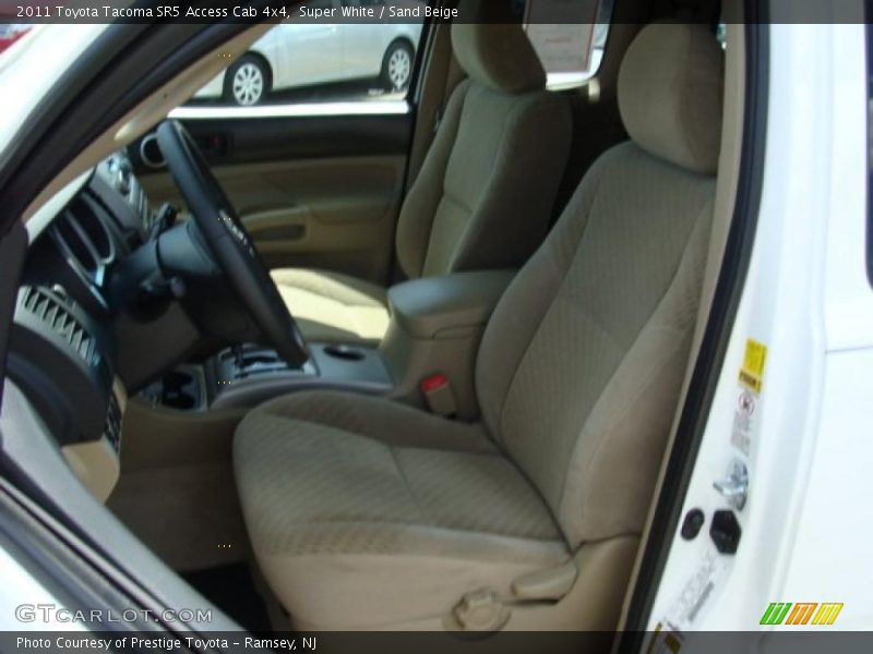 Super White / Sand Beige 2011 Toyota Tacoma SR5 Access Cab 4x4