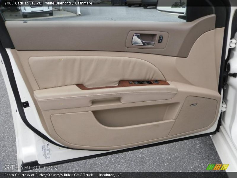 White Diamond / Cashmere 2005 Cadillac STS V8