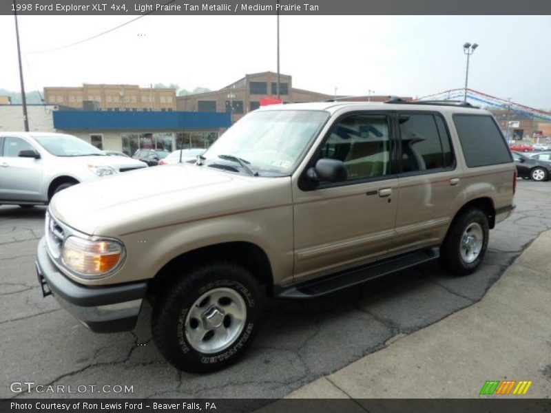 Light Prairie Tan Metallic / Medium Prairie Tan 1998 Ford Explorer XLT 4x4